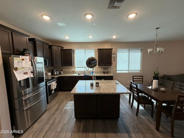 24740 W JESSICA Lane, Buckeye, AZ 85326