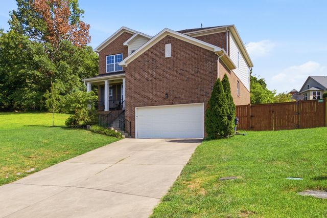2110 Oaksprings Pl, Mount Juliet, TN 37122