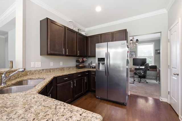 2110 Oaksprings Pl, Mount Juliet, TN 37122