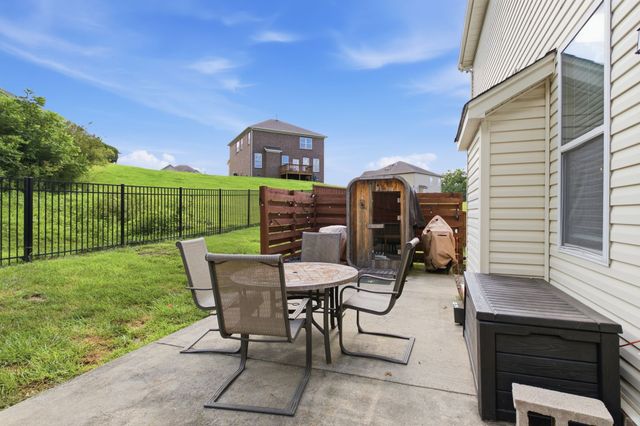2110 Oaksprings Pl, Mount Juliet, TN 37122