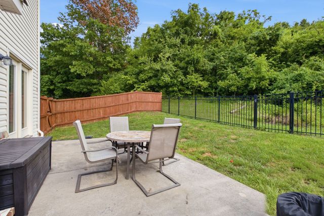 2110 Oaksprings Pl, Mount Juliet, TN 37122
