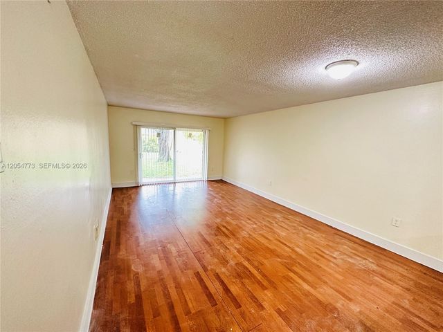 505 NW 177th St 131, Miami Gardens, FL 33169