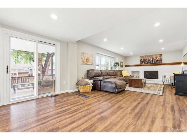 14492 W 70th Pl, Arvada, CO 80004