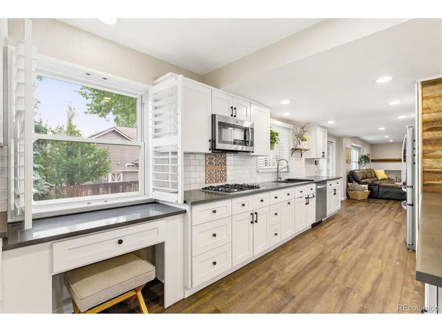 14492 W 70th Pl, Arvada, CO 80004