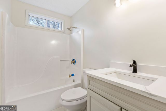 2095 Uniwattee Trail, Dacula, GA 30019