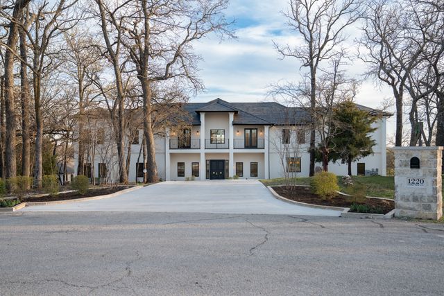 1230 Oak View Court, Oak Point, TX 75068