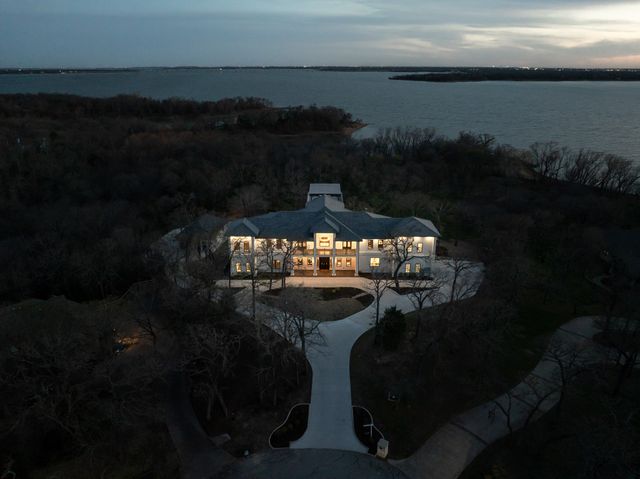 1230 Oak View Court, Oak Point, TX 75068