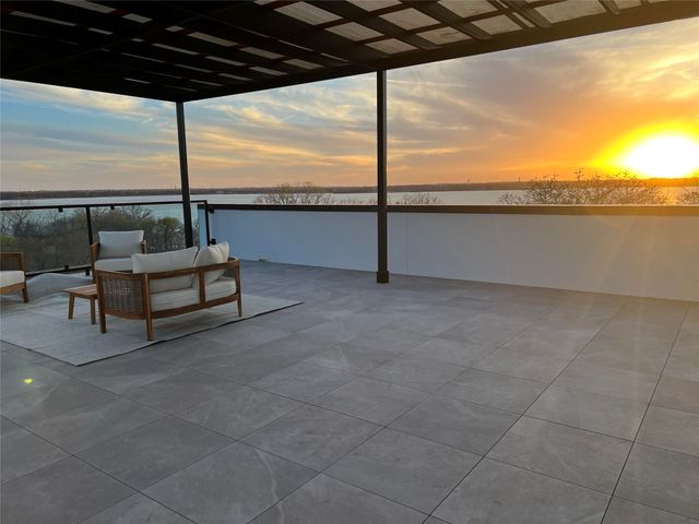 1230 Oak View Court, Oak Point, TX 75068