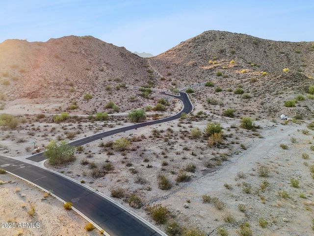 3249 W HIGHLANDS Drive, Buckeye, AZ 85396