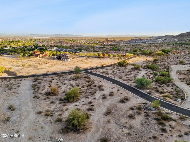 3249 W HIGHLANDS Drive, Buckeye, AZ 85396