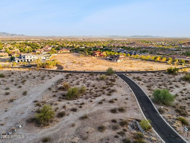 3249 W HIGHLANDS Drive, Buckeye, AZ 85396