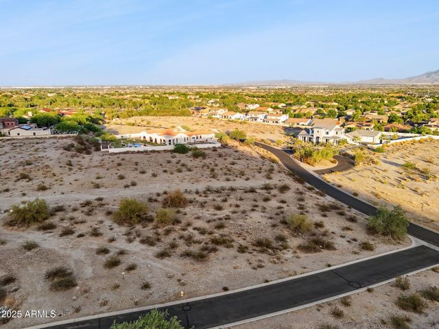 3249 W HIGHLANDS Drive, Buckeye, AZ 85396