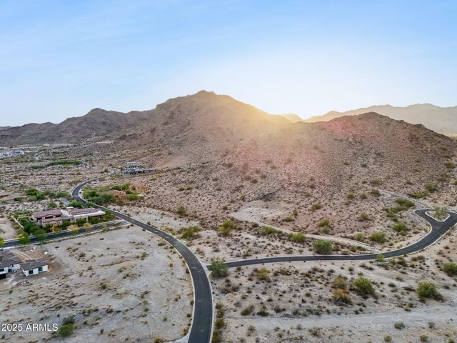 3249 W HIGHLANDS Drive, Buckeye, AZ 85396