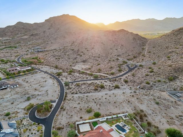 3249 W HIGHLANDS Drive, Buckeye, AZ 85396