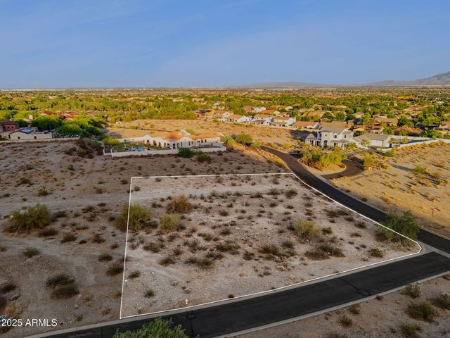 3249 W HIGHLANDS Drive, Buckeye, AZ 85396
