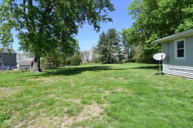 6166 Vigo Drive, Clayton, IN 46118