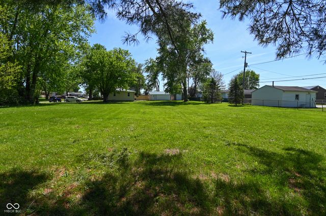 6166 Vigo Drive, Clayton, IN 46118
