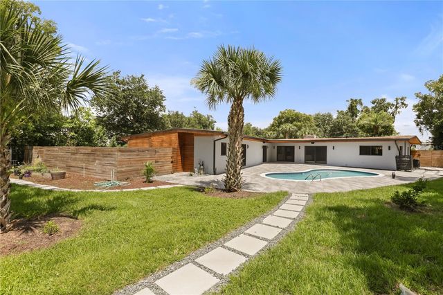 541 MANOR ROAD, Maitland, FL 32751