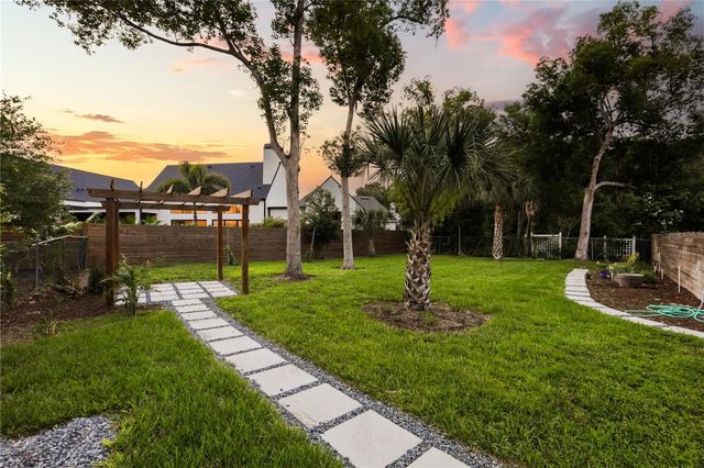 541 MANOR ROAD, Maitland, FL 32751