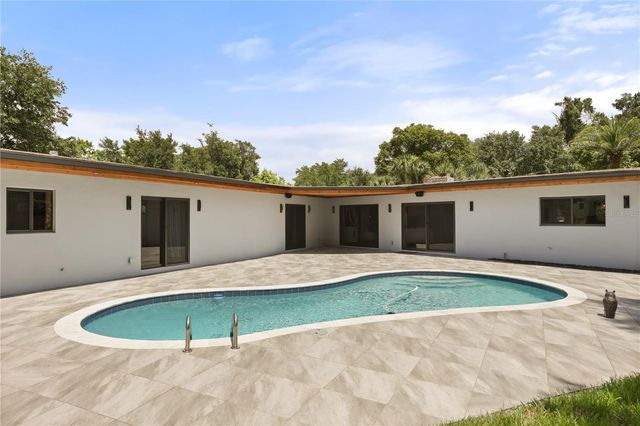 541 MANOR ROAD, Maitland, FL 32751