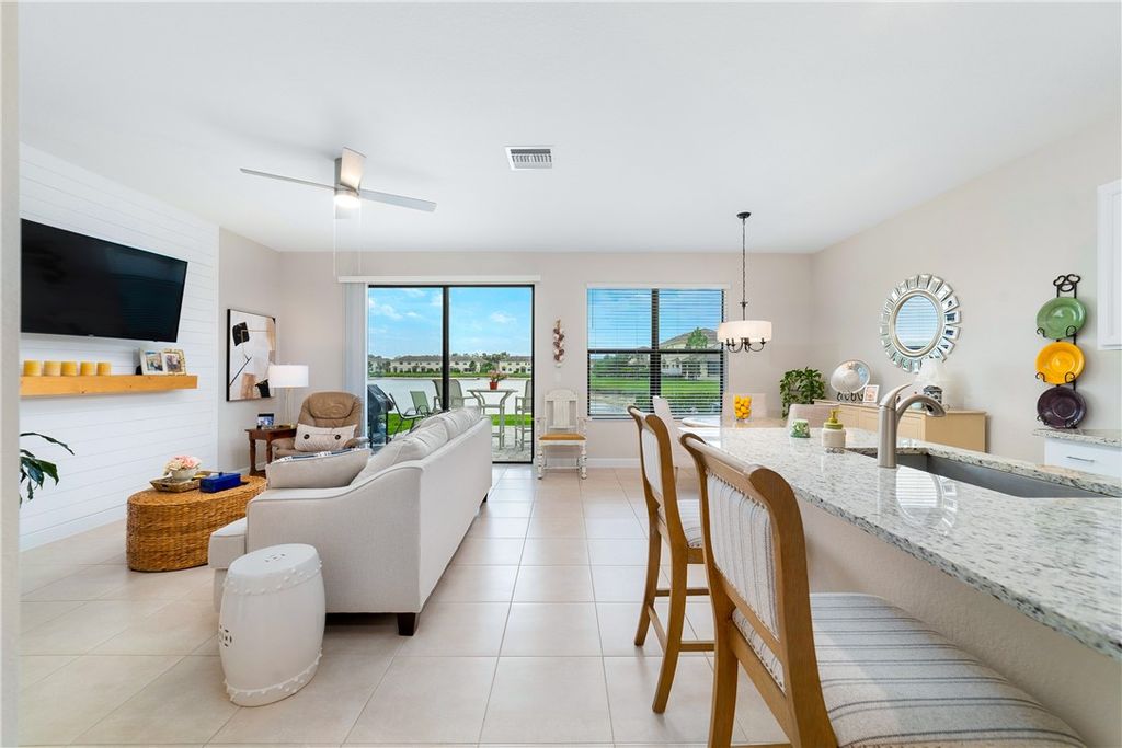 10134 W Villa Circle, Vero Beach, FL 32966