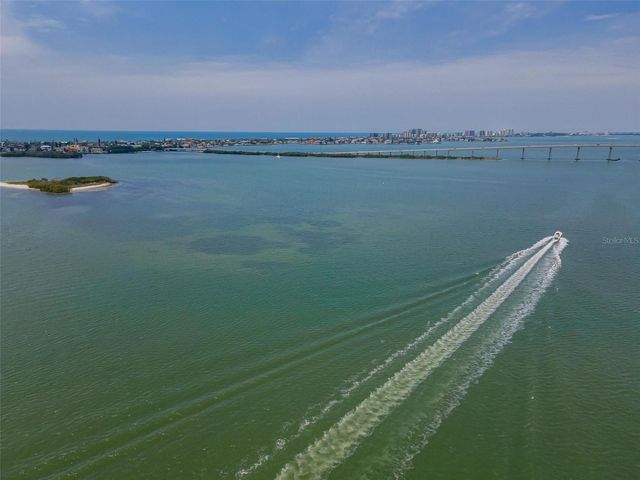 516 HARBOR DRIVE N, Indian Rocks Beach, FL 33785