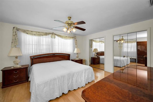 516 HARBOR DRIVE N, Indian Rocks Beach, FL 33785