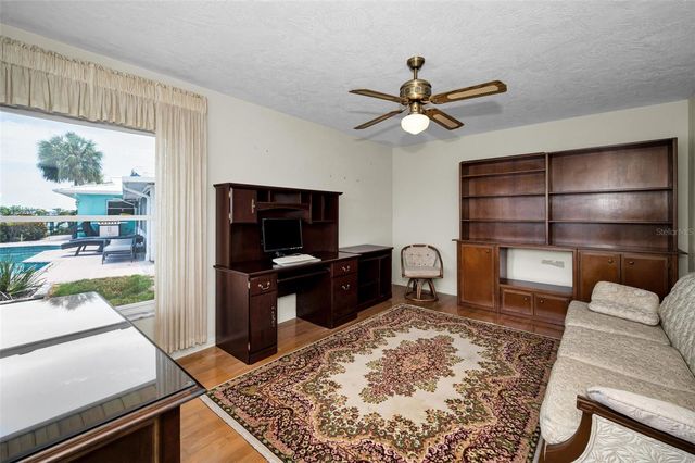 516 HARBOR DRIVE N, Indian Rocks Beach, FL 33785