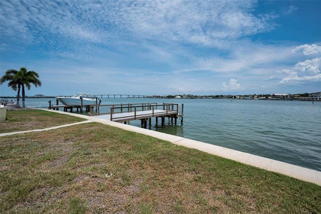 516 HARBOR DRIVE N, Indian Rocks Beach, FL 33785