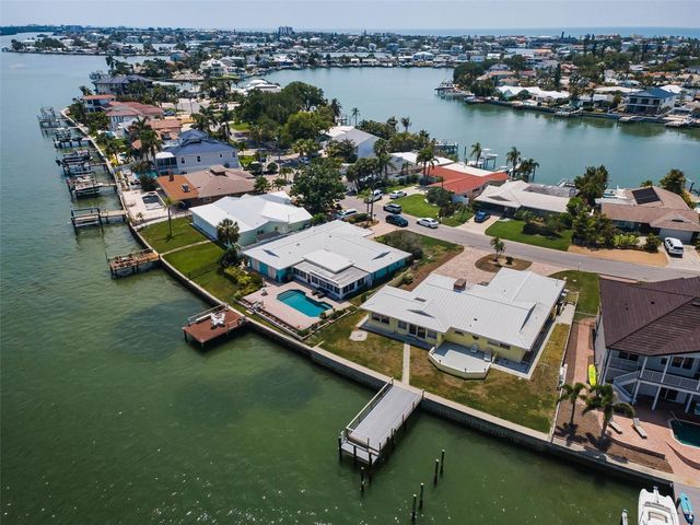 516 HARBOR DRIVE N, Indian Rocks Beach, FL 33785