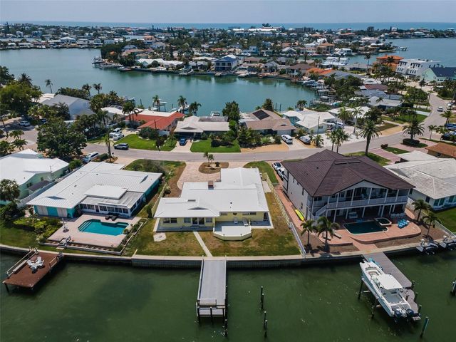 516 HARBOR DRIVE N, Indian Rocks Beach, FL 33785