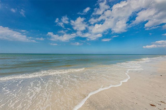 516 HARBOR DRIVE N, Indian Rocks Beach, FL 33785