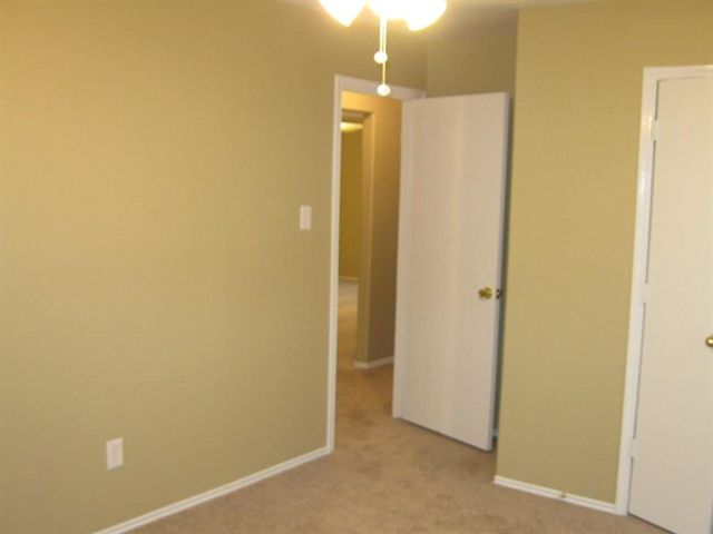 8319 Obsidian Court, Rosharon, TX 77583