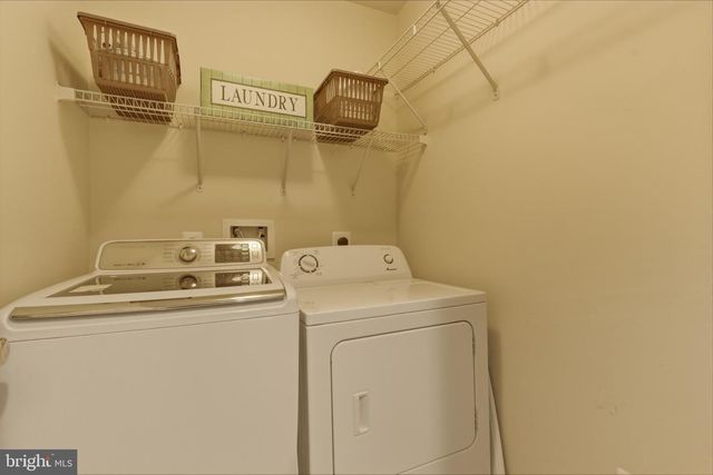 1511 ARTILLERY TER NE, Leesburg, VA 20176