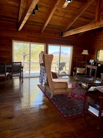 102 Oak Ridge Drive, Fort Davis, TX 79734