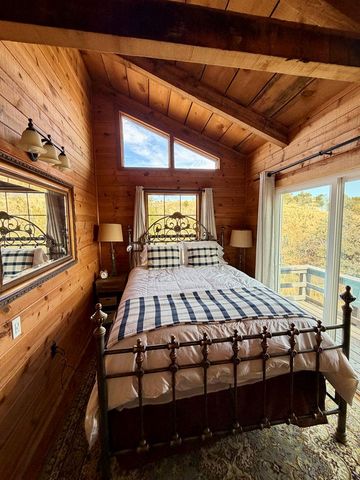 102 Oak Ridge Drive, Fort Davis, TX 79734