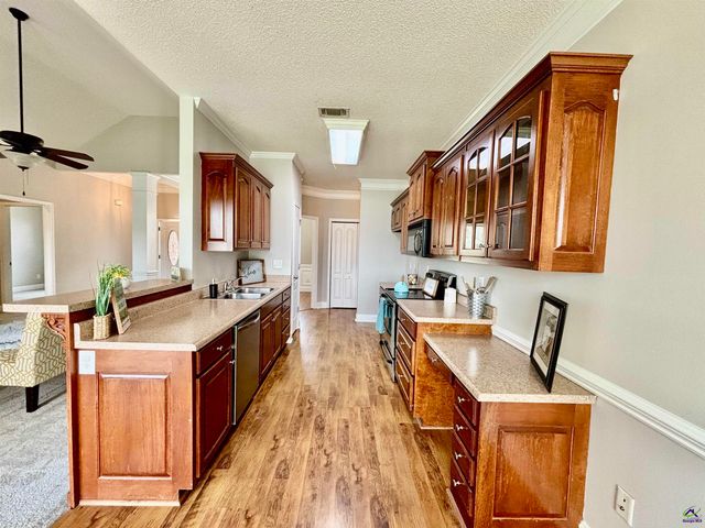 702 Post Oak Way, Warner Robins, GA 31088