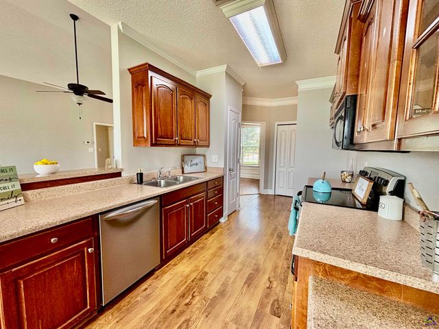 702 Post Oak Way, Warner Robins, GA 31088