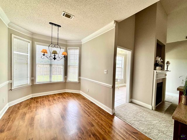 702 Post Oak Way, Warner Robins, GA 31088