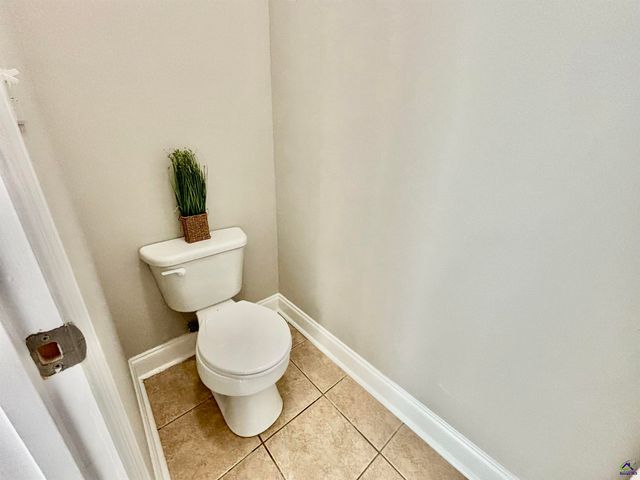 702 Post Oak Way, Warner Robins, GA 31088