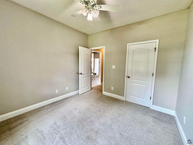702 Post Oak Way, Warner Robins, GA 31088