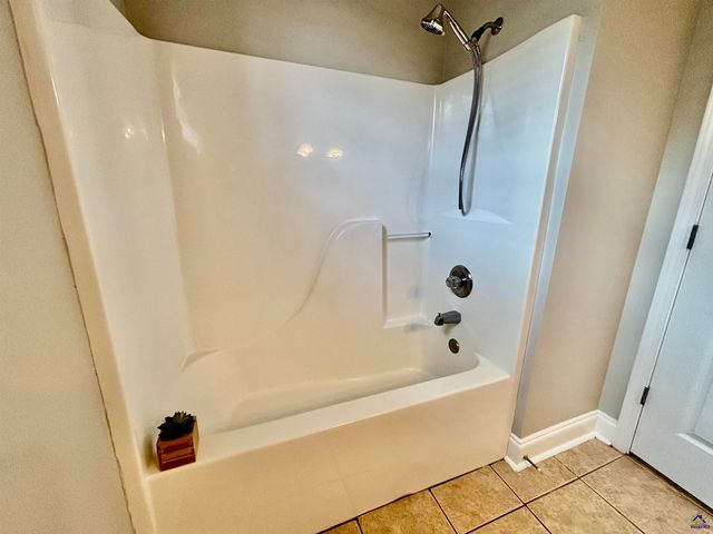 702 Post Oak Way, Warner Robins, GA 31088