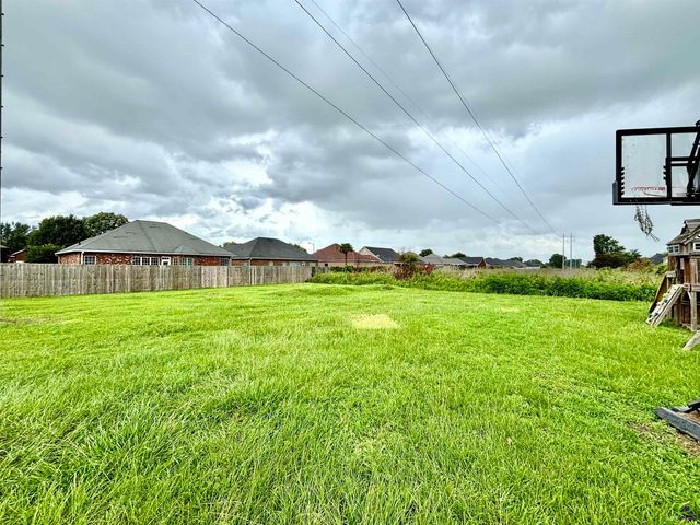 702 Post Oak Way, Warner Robins, GA 31088