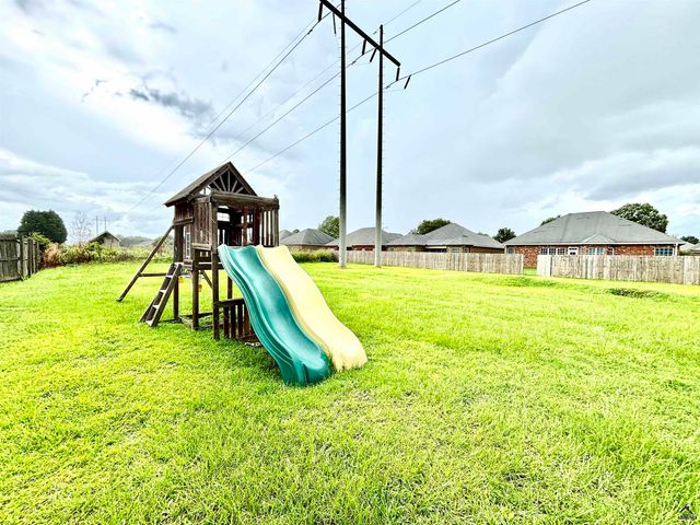 702 Post Oak Way, Warner Robins, GA 31088