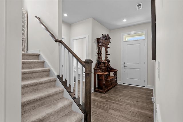 9 Wiltshire Circle, Easley, SC 29642