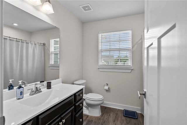 9 Wiltshire Circle, Easley, SC 29642