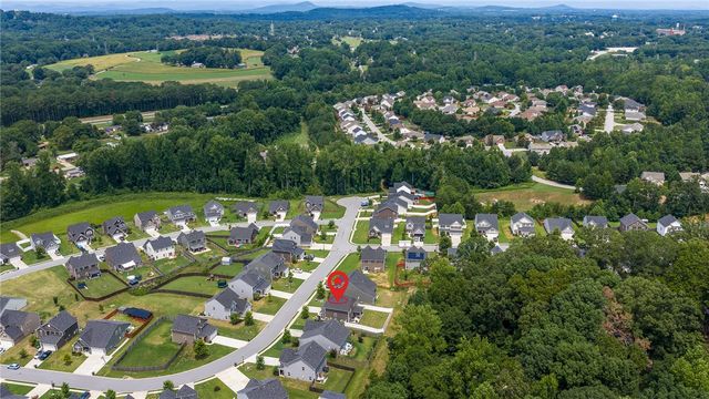 9 Wiltshire Circle, Easley, SC 29642