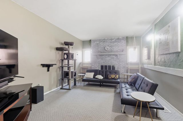 503 Thornehill Trail, Oxford, MI 48371