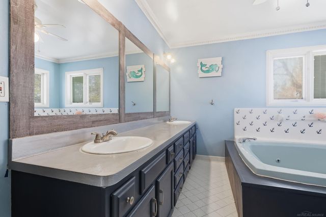 503 Thornehill Trail, Oxford, MI 48371