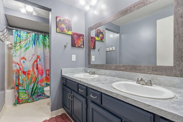 503 Thornehill Trail, Oxford, MI 48371